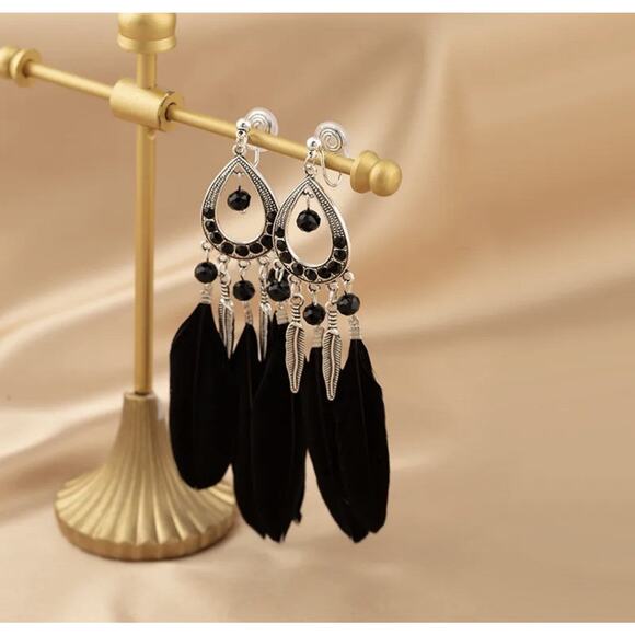 Clip on 4 3/4" Xlong silver comfort fit coil black bead and feather earrings - Picture 2 of 4